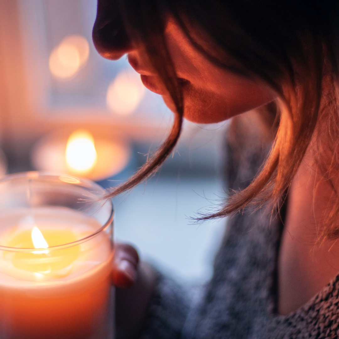 7 Healing Benefits of Crystal-Infused Candles