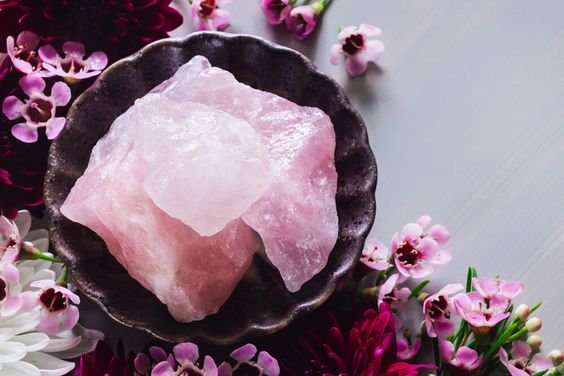 Rose Quartz/ Self love intention candle and the benefits